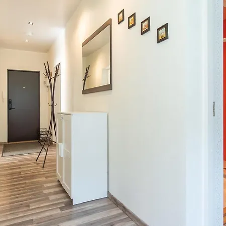Vallikaeaeru Apartman