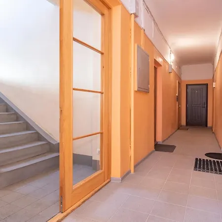 Apartment Vallikaeaeru *