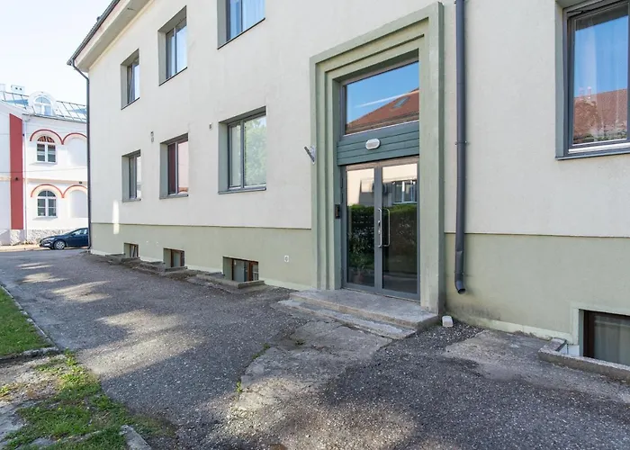 Vallikaeaeru Apartamento Pärnu